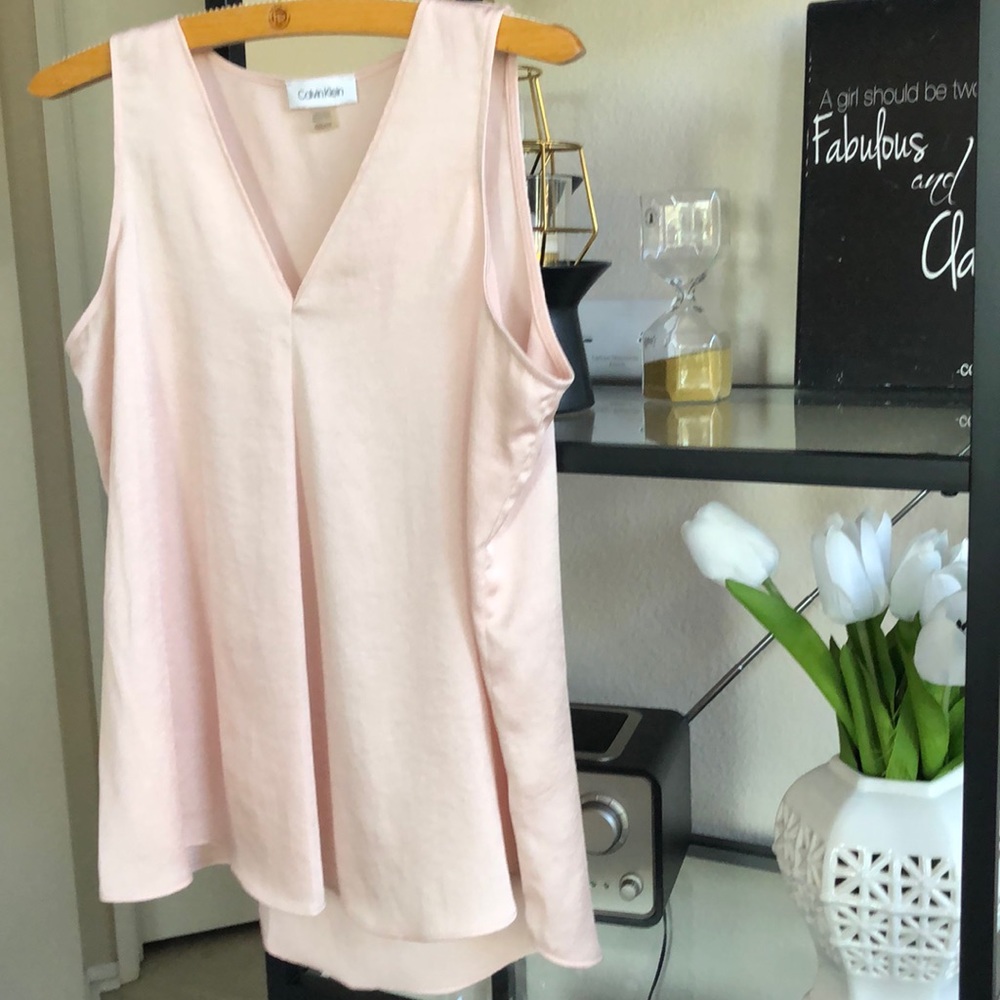Dusty Pink V Neck Sleeveless Top